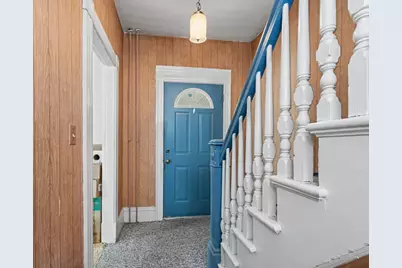 133 Crawford St, Lowell, MA 01854 - Photo 4
