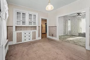 133 Crawford St, Lowell, MA 01854 - Photo 10