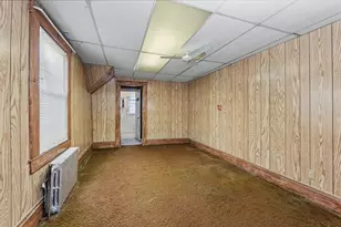 133 Crawford St, Lowell, MA 01854 - Photo 22