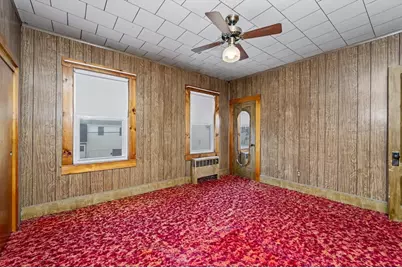133 Crawford St, Lowell, MA 01854 - Photo 26