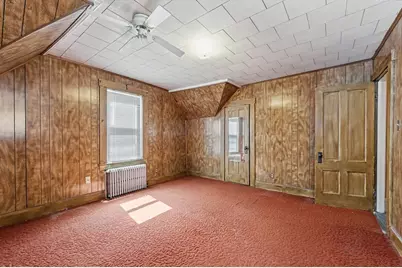 133 Crawford St, Lowell, MA 01854 - Photo 20