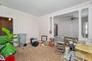 133 Crawford St, Lowell, MA 01854 - Photo 6