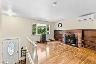 636 Highland St, Holliston, MA 01746 - Photo 16