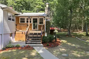 636 Highland St, Holliston, MA 01746 - Photo 6