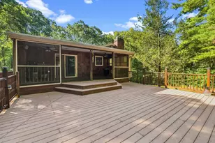 636 Highland St, Holliston, MA 01746 - Photo 8