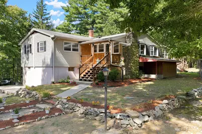 636 Highland St, Holliston, MA 01746 - Photo 2