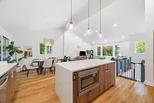 40 Sunset Hill Rd, Boston, MA 02132 - Photo 6