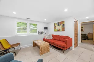 40 Sunset Hill Rd, Boston, MA 02132 - Photo 20