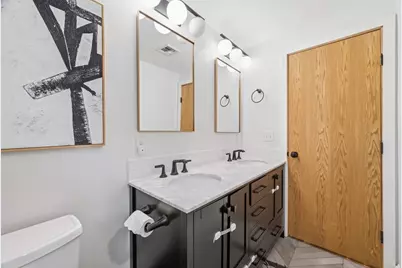 40 Sunset Hill Rd, Boston, MA 02132 - Photo 10