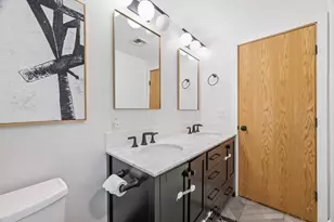 40 Sunset Hill Rd, Boston, MA 02132 - Photo 10