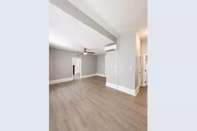 1049 Pleasant St #2, New Bedford, MA 02740 - Photo 20