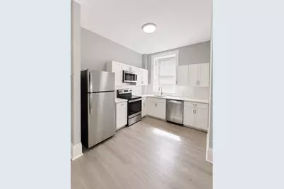 1049 Pleasant St #2, New Bedford, MA 02740 - Photo 12