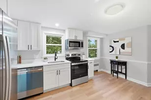 28 Mulberry Ln, Ashland, MA 01721 - Photo 10