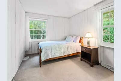 360 Wood St, Hopkinton, MA 01748 - Photo 26