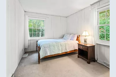 360 Wood St, Hopkinton, MA 01748 - Photo 26