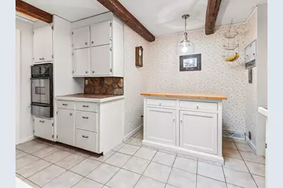 360 Wood St, Hopkinton, MA 01748 - Photo 10