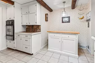 360 Wood St, Hopkinton, MA 01748 - Photo 10