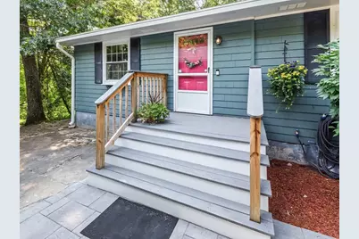 360 Wood St, Hopkinton, MA 01748 - Photo 32