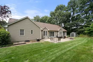 75 Hillcrest Cir, Westfield, MA 01085 - Photo 38