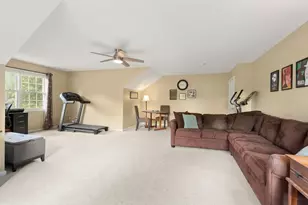 75 Hillcrest Cir, Westfield, MA 01085 - Photo 32