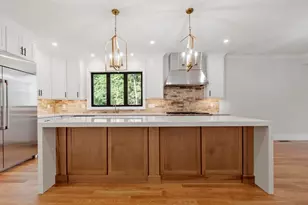 865 Johnson St, North Andover, MA 01845 - Photo 8