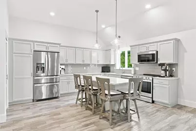 59 Waterford Cir, Dighton, MA 02715 - Photo 2