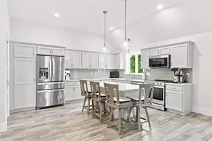 59 Waterford Cir, Dighton, MA 02715 - Photo 2