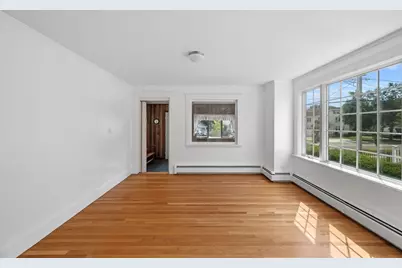 58 Sohier Rd, Beverly, MA 01915 - Photo 4