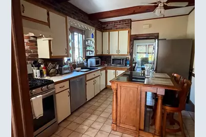 30 Atlas St, Fairhaven, MA 02719 - Photo 2