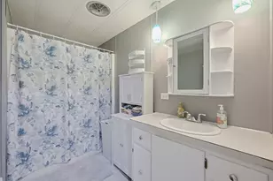19 1st Ave, Westfield, MA 01085 - Photo 28