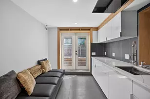 97 Winslow Ave, Somerville, MA 02144 - Photo 14