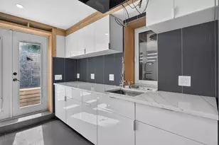 97 Winslow Ave, Somerville, MA 02144 - Photo 12