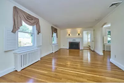 77 Prentice Street, Waltham, MA 02451 - Photo 4