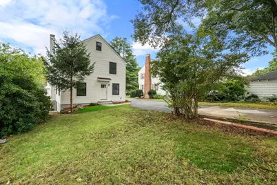 179 Woodcliff Rd, Newton, MA 02461 - Photo 36