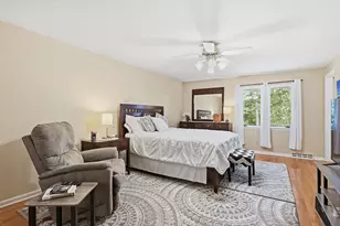 18 Mansion Woods Dr, Agawam, MA 01001 - Photo 20