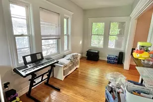 227 Winchester St, Brookline, MA 02446 - Photo 6