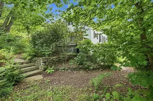 6 Smith St, Amherst, MA 01002 - Photo 34