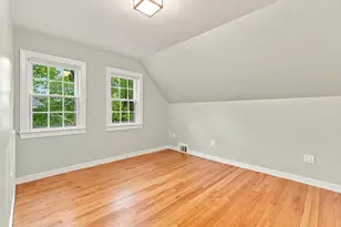6 Smith St, Amherst, MA 01002 - Photo 20