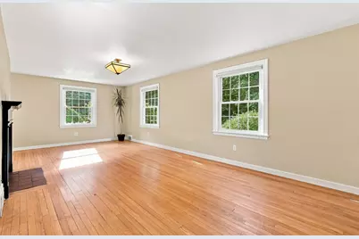 6 Smith Street, Amherst, MA 01002 - Photo 8