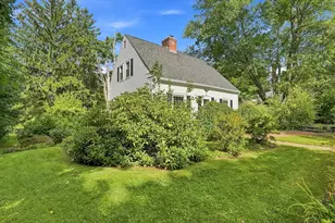 6 Smith St, Amherst, MA 01002 - Photo 32
