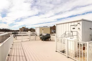 1450 Beacon St, Brookline, MA 02446 - Photo 16
