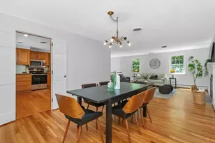 20 Village Cir, Lexington, MA 02420 - Photo 6