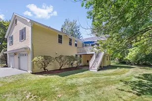 20 Village Cir, Lexington, MA 02420 - Photo 24