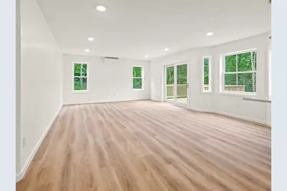 53 Coughlin, Oxford, MA 01540 - Photo 8
