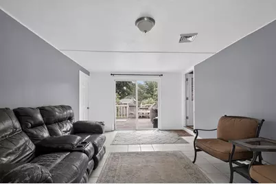 38 Dighton Ave, Taunton, MA 02780 - Photo 4