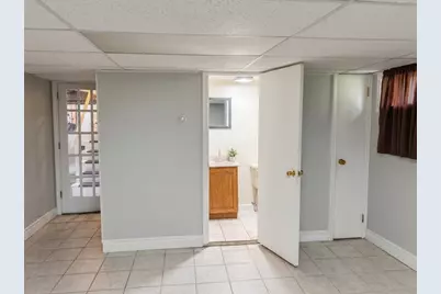 38 Dighton Ave, Taunton, MA 02780 - Photo 16