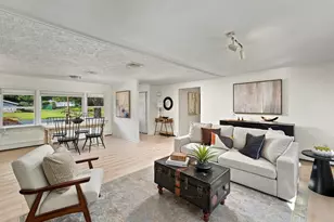 4 Nadine Rd, Framingham, MA 01701 - Photo 4