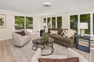 4 Nadine Rd, Framingham, MA 01701 - Photo 14