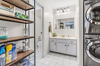 30 Halifax Ct #G, Springfield, MA 01108 - Photo 12
