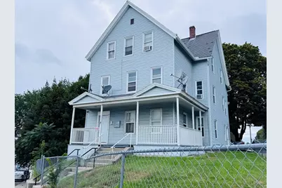 17 Winthrop St, Worcester, MA 01604 - Photo 1
